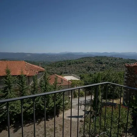 Entire In Laconia Vakantiehuis Longastra